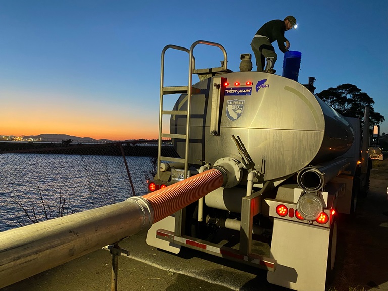 Smolts (juvenile salmon able to return to the ocean) are loaded onto specialized trucks and transported to their release location in the San Pablo Bay. 