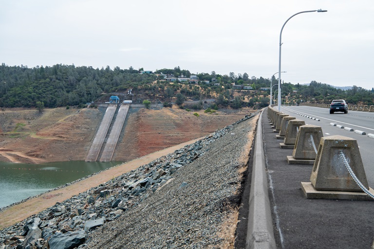 Lake Oroville at an elevation of 650.65 feet, 26 percent of total capacity July 26, 2021