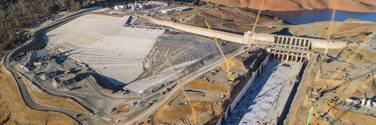 The Oroville main spillway and emergency spillway.